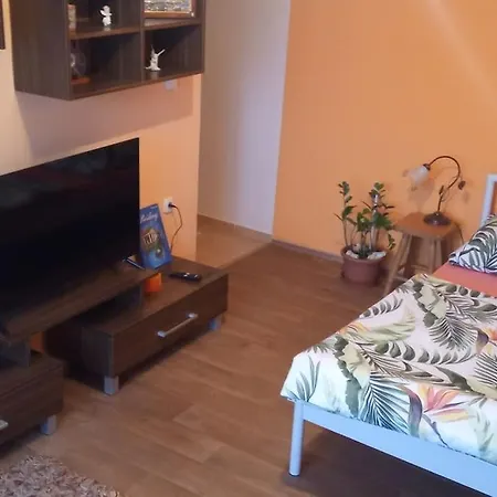 شقة Apartman Vanessa *